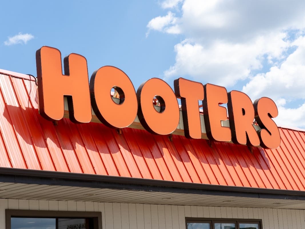 Popular international sports bar Hooters is reportedly abruptly closing dozens of restaurants deemed underperforming across the U.S., including in Maryland.