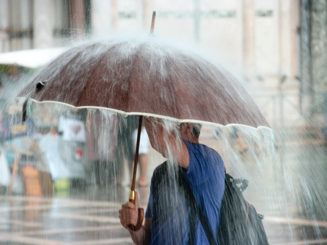 Rainfall in Los Angeles ranged between 3.5 to 5 inches.