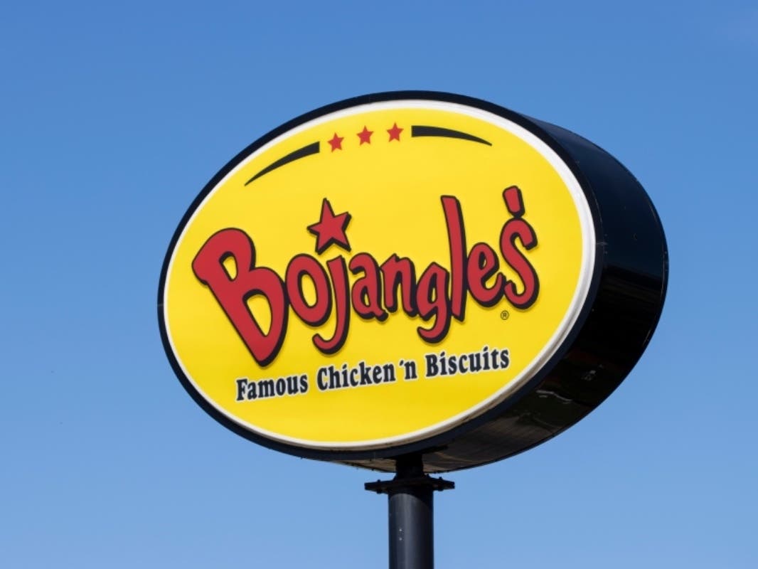 Bojangles announced that it signed a franchise agreement to bring 30 locations to California over the next five years, with the first restaurant opening early next year. 