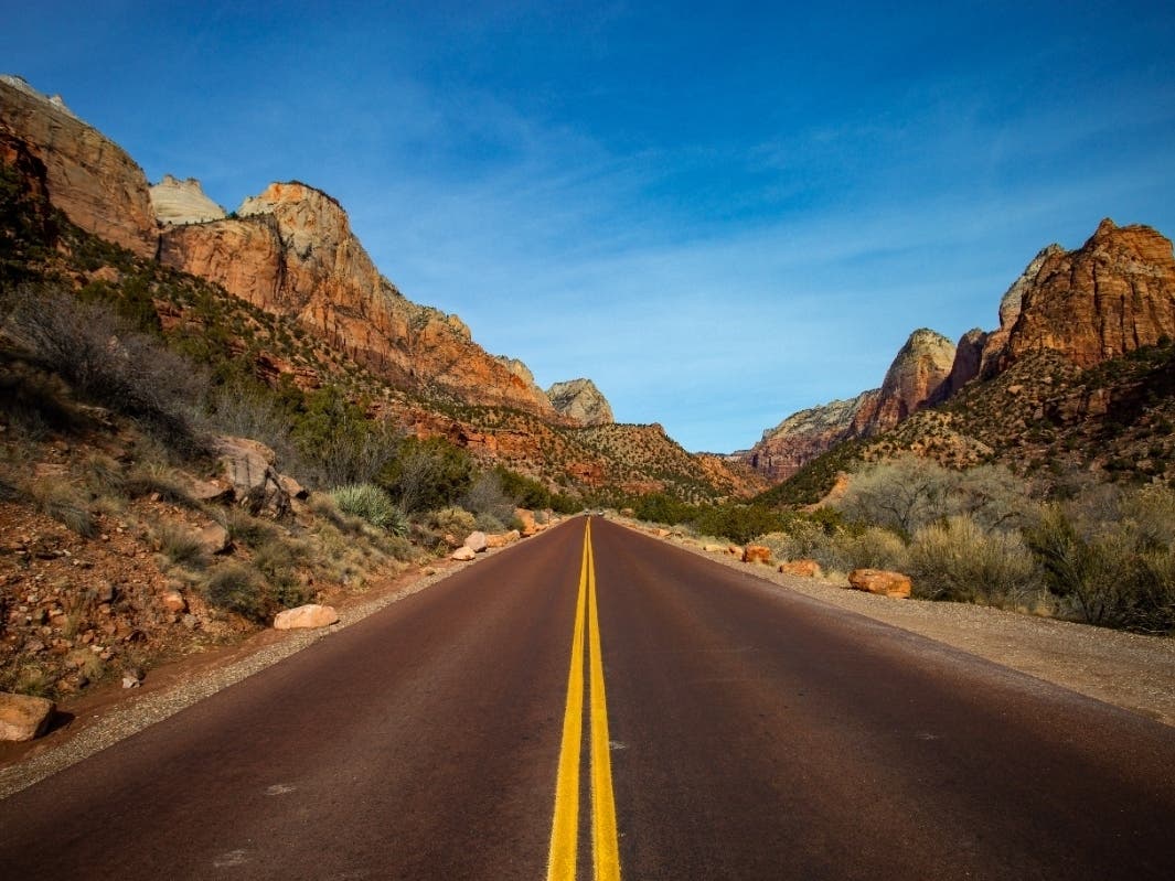 The 8 Best Road Trips In The Southwest