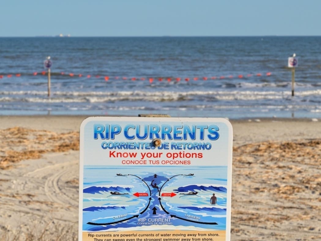 Florida Beach Deaths In 2024: How To Spot Dangerous Rip Currents