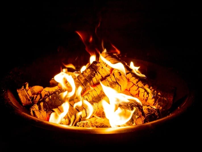 Los Angeles County residents are prohibited from burning wood or manufactured fire logs in indoor and outdoor residential wood-burning fireplaces and stoves due to elevated fine particulate levels. 