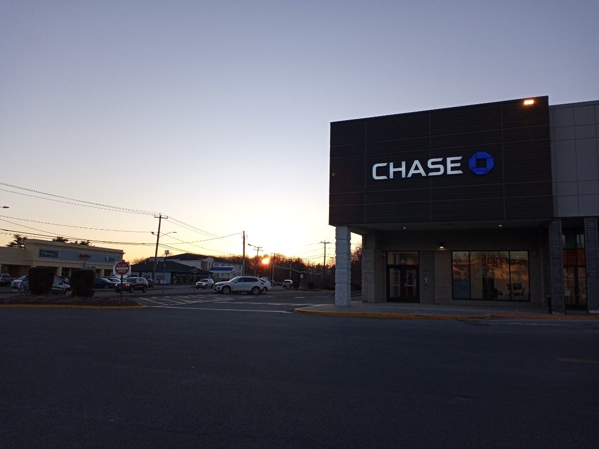 The latest Picture Connecticut series image shows Chase bank on the day it announced a major expansion. 