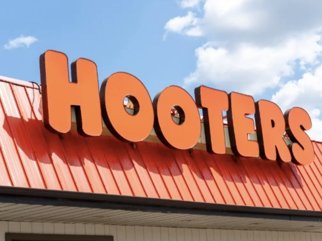 Manchester Hooters Among U.S. Restaurants Being Shuttered 