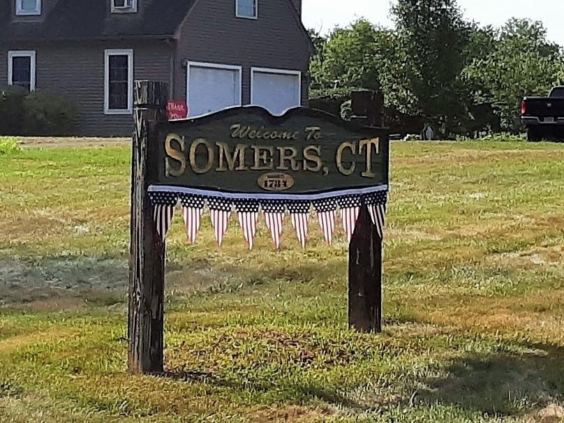 Who's Coming, Who's Going: The Most Recent Home Sales In Somers