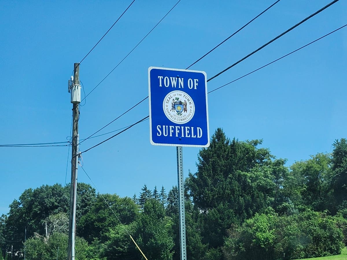 Who's Coming, Who's Going: The Most Recent Home Sales In Suffield