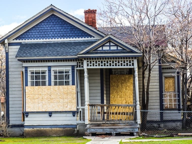 Of vacant homes in the United States, nearly 8,700 are in foreclosure, according to a report by online real estate data company Attom Data Solutions.