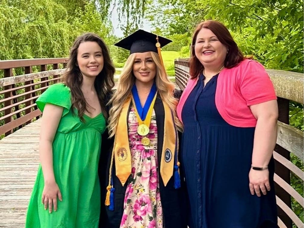 'Inspiring' IL Mom Graduates College Despite 'Immense Challenges'