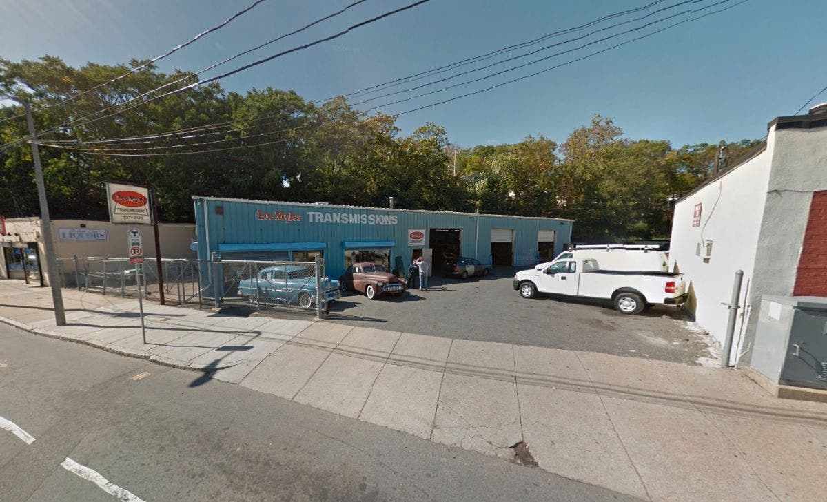 Auto Shop Near Dedham-West Roxbury Line Could Become Apartments