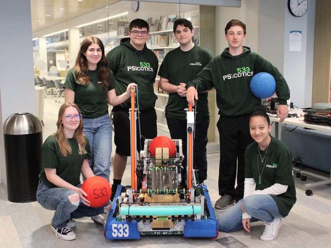 Meet Team 533, the PSIcotics from Lindenhurst Senior High School