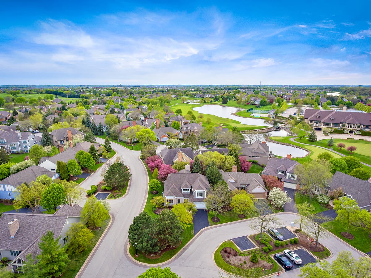 Top 3 Subdivisions in Evergreen Park, IL - May 2017