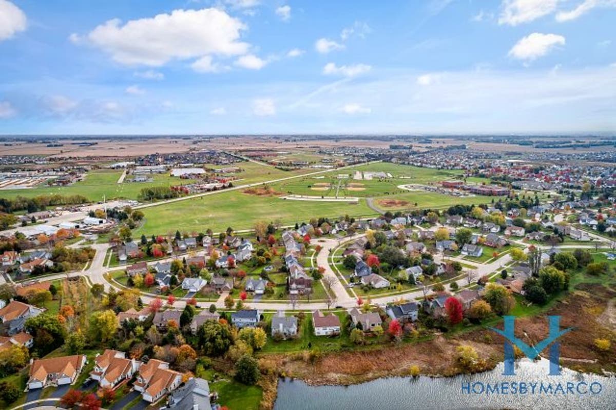 Top 10 Subdivisions in Oswego, IL - March 2019