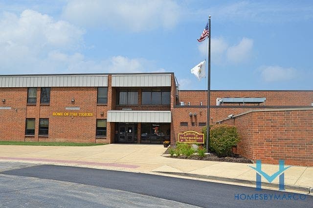 Chelsea Elementary School, Frankfort, Illinois - April 2019