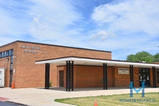 Glen Grove Elementary School, Glenview, Illinois - May 2019