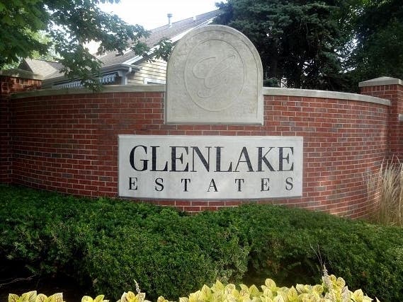 Single Family Homes For Sale in Glenview, Illinois - May 2019