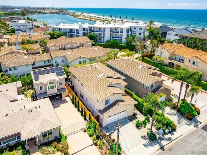 Pools, Paddocks, Ocean Views, Gazebos: 13 SoCal Homes Available Now