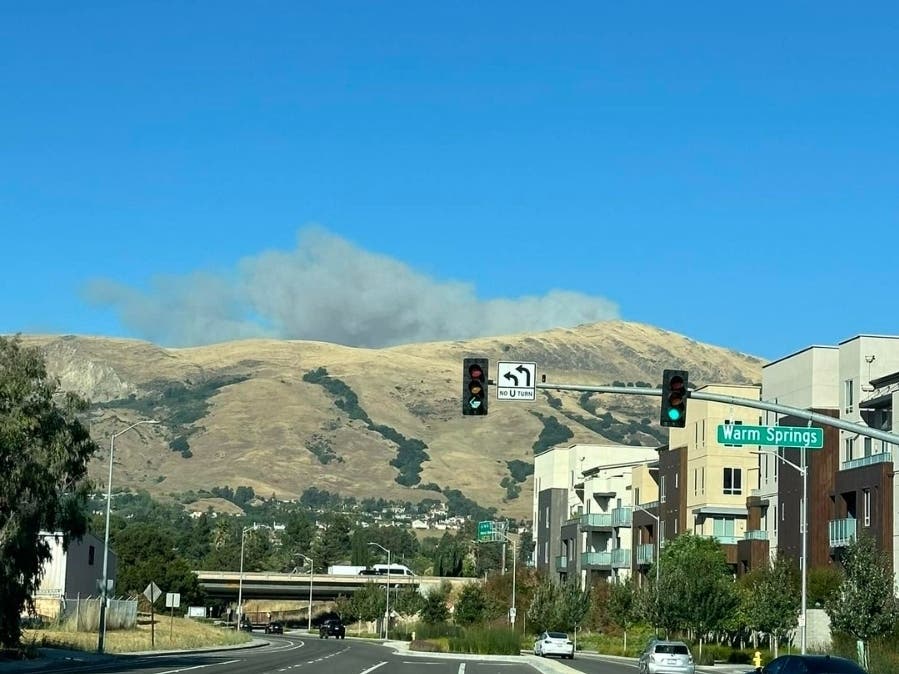 Creek Fire Threatens Structures As 595 Acres Burns