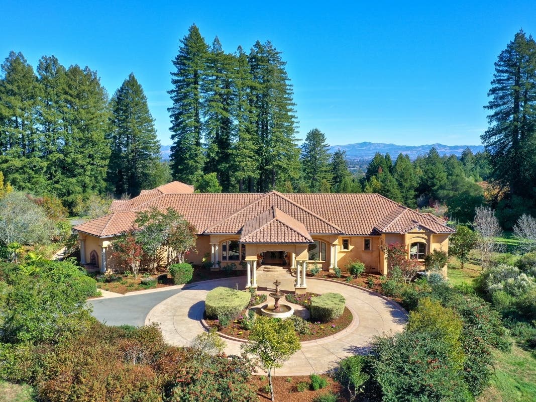 Academy Award Winner Lists Sonoma County Estate Home For $4.3M