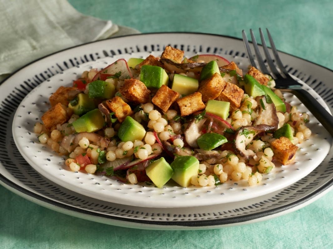 https://patch.com/img/cdn20/users/22511888/20190529/021323/styles/patch_image/public/pearl-couscous-with-california-avocado-and-crispy-tofu-20190529140532-98522500.jpg