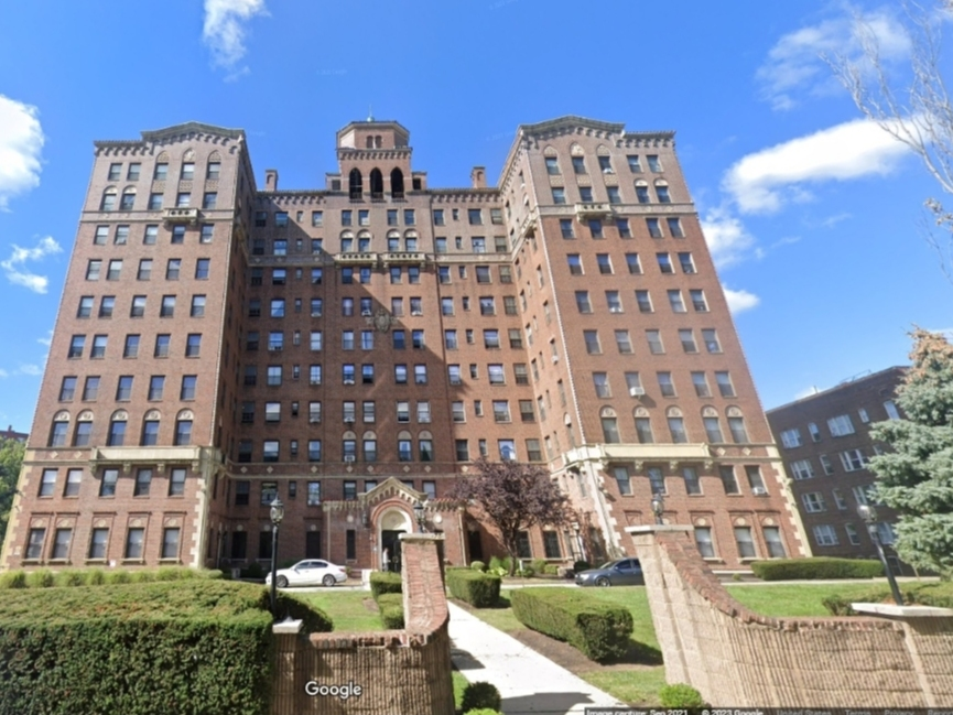 ‘Notorious’ Apartments In East Orange Enter Foreclosure: Advocates