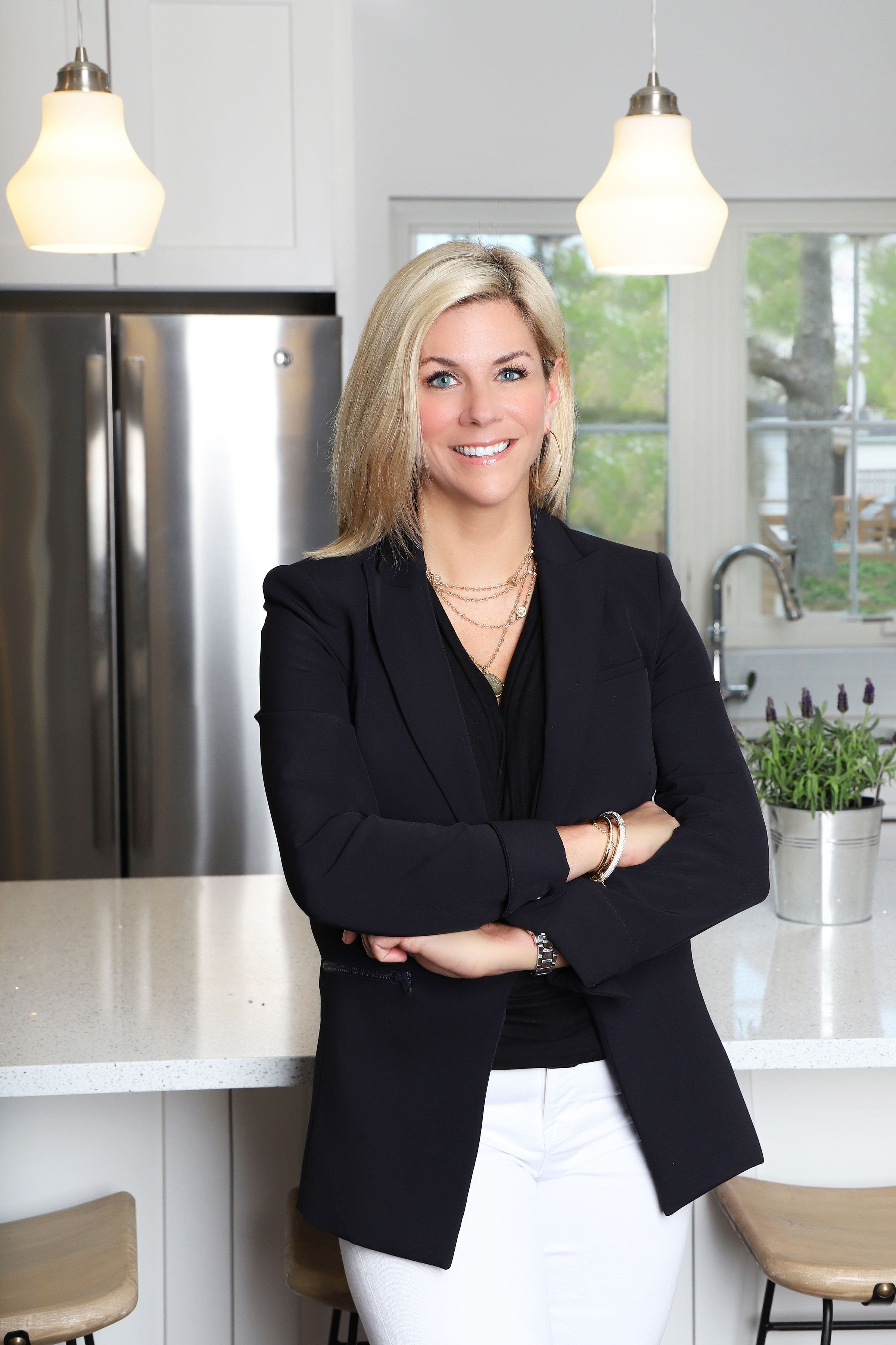 Julie Hennessey Completes Exclusive BHHS Chicago Transform Agent Coaching Program