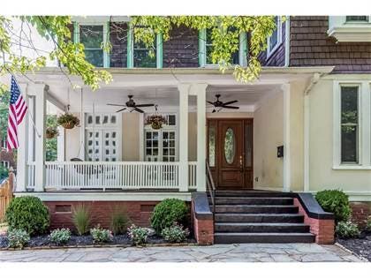 WOW House: A Victorian Stunner That is a Piece of Midtown History