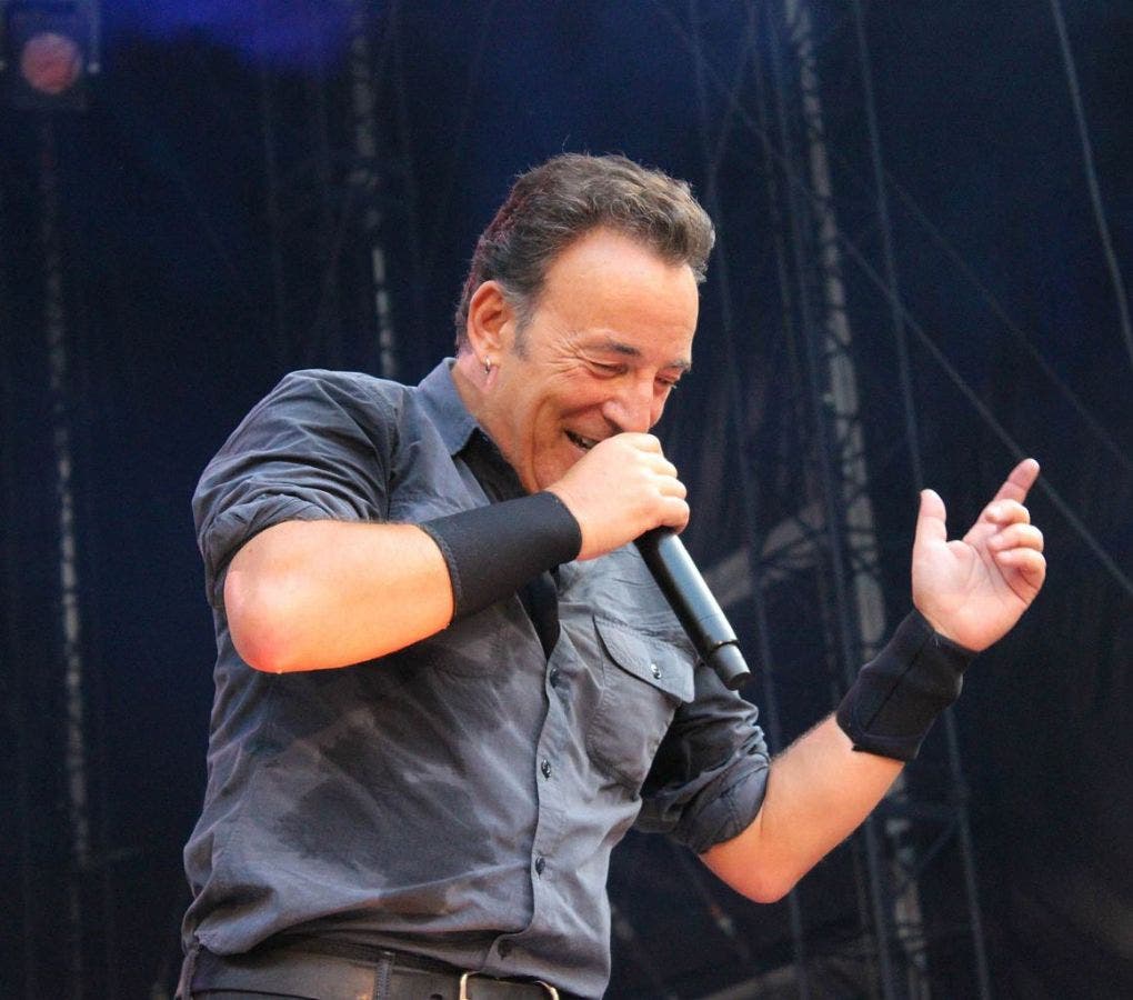 Bruce Springsteen Sells Rumson Mansion for $3.2M