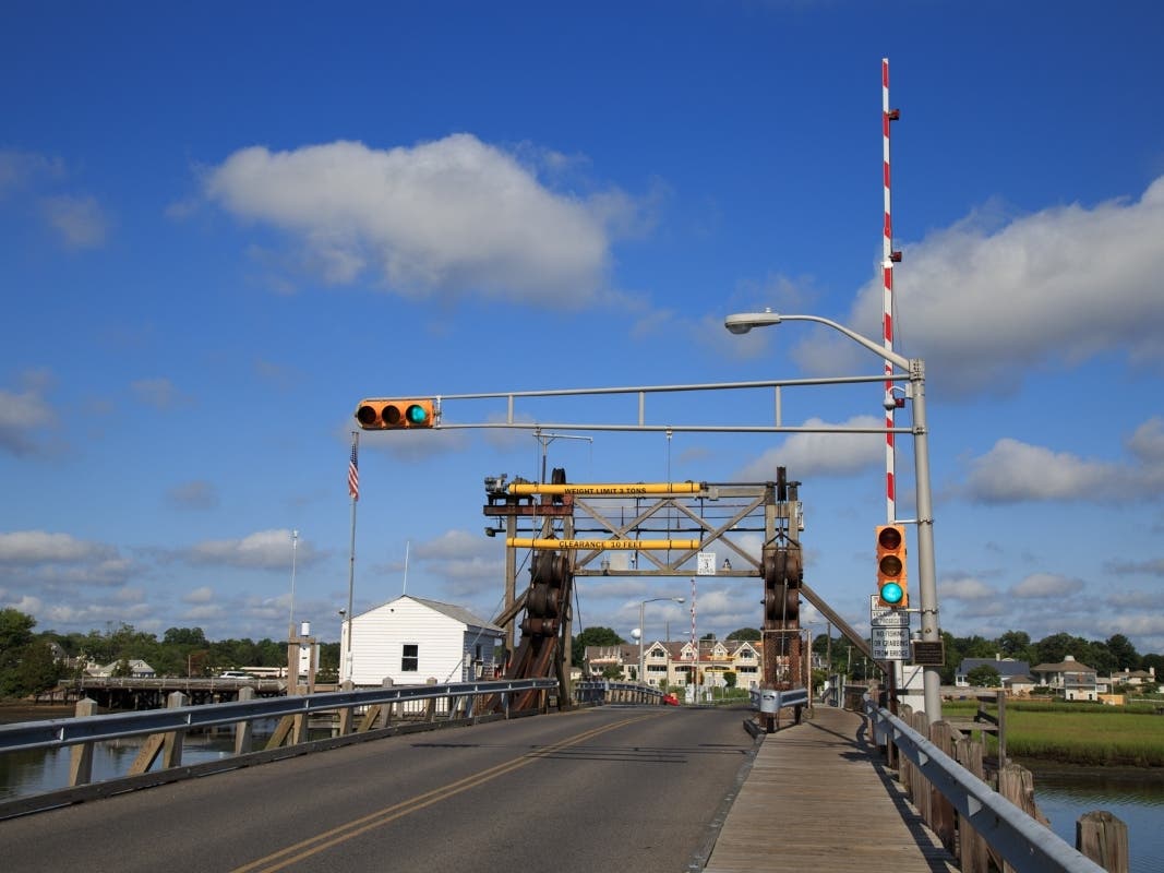 Glimmer Glass Bridge Will Reopen Before July 4