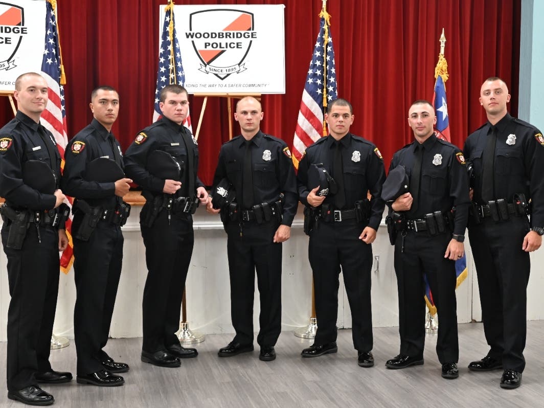 Woodbridge Hires 7 New Police Officers