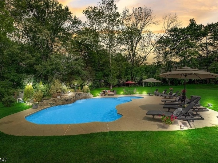 Enjoy Summer In This Basking Ridge Backyard Oasis