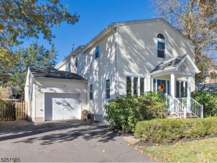 $1.3M Spacious Colonial Home In Bridgewater