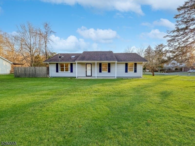 $575K Charming 4-Bedroom Ranch-Style Home