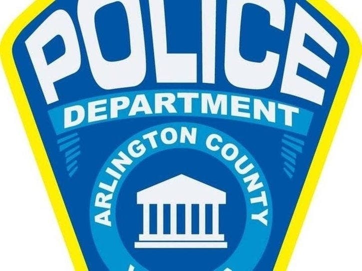 Man Chases Employees Around Arlington Hotel Lobby: Police