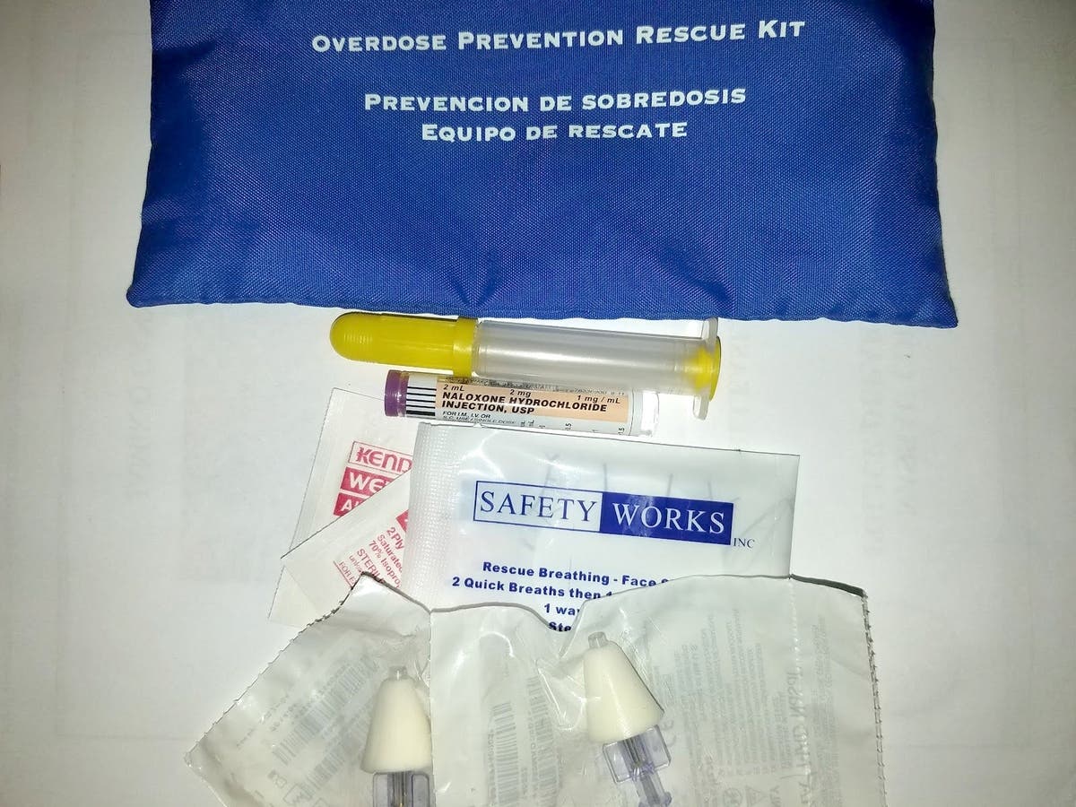 The Oregon City School District will allow schools to keep Naloxone kits on hands for emergency use.