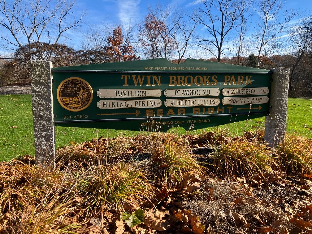 Twin Brooks Park Entrance, Parking Lot Closed Friday In Trumbull