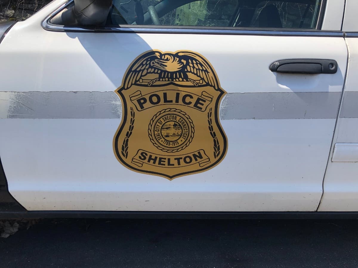 2 Charged With Stealing Car After Fleeing From Officers: Shelton PD