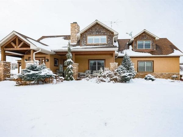 Wow! House Roundup: 5 Of The Coziest Homes In The Twin Cities