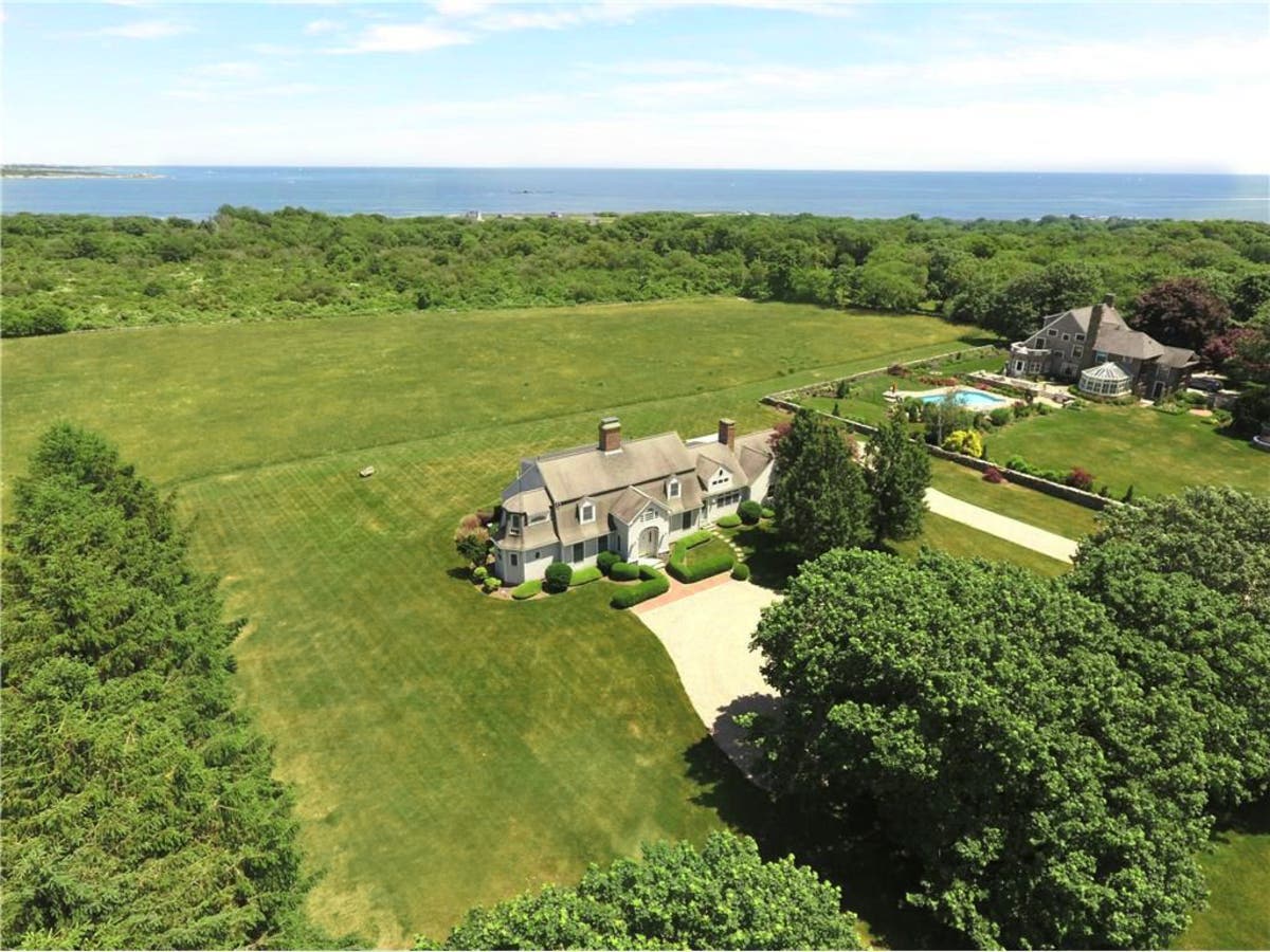 Sold For $1.85 Million: Narragansett Home 