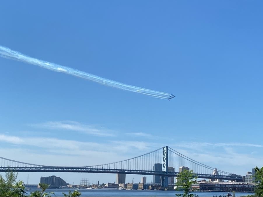 Watch Italy's 'Thunderbirds' Fly Over Philadelphia Monday