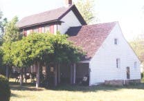 Arlington's Oldest House Open for FREE Tours