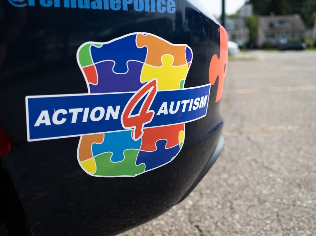 Shrewsbury, Worcester and UMass police will hold an event for young people with autism where they can interact with different types of vehicles. 