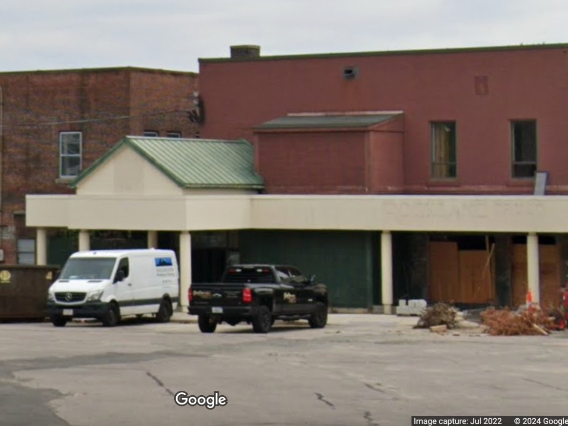 The rear of the Milford Rail Trail Flatbread, where outdoor seating is located. 