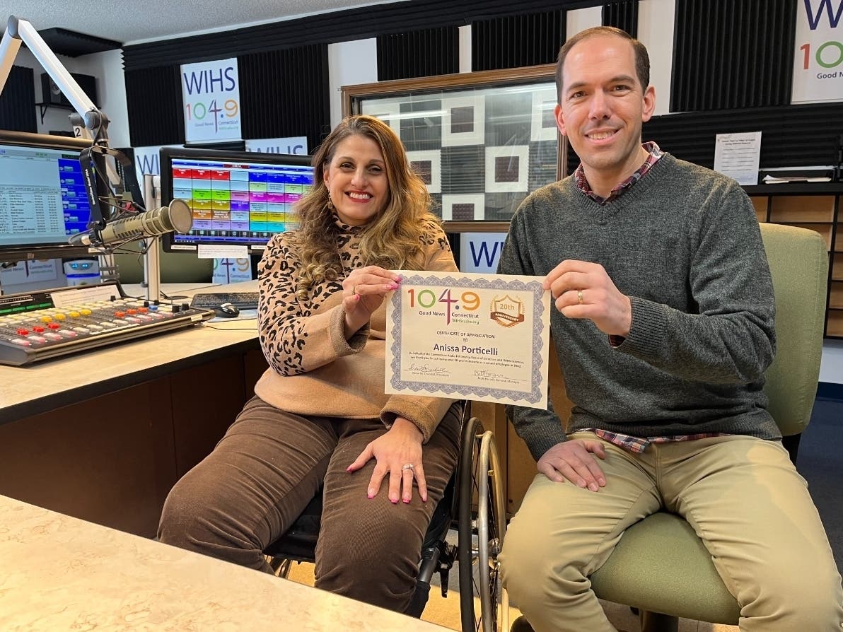 Porticelli celebates 2oth anniversary on staff of WIHS 104.9 FM