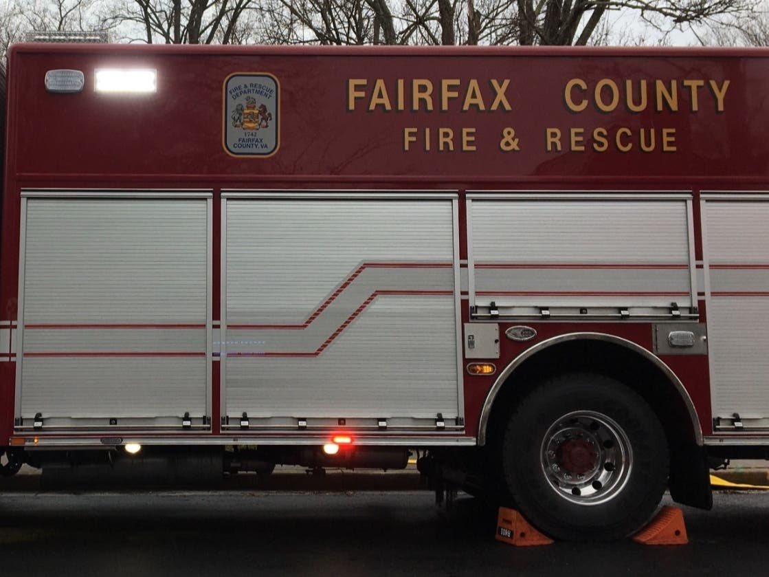 A fire at a Vienna townhouse causes one injury Wednesday night, according to Fairfax County Fire and Rescue.