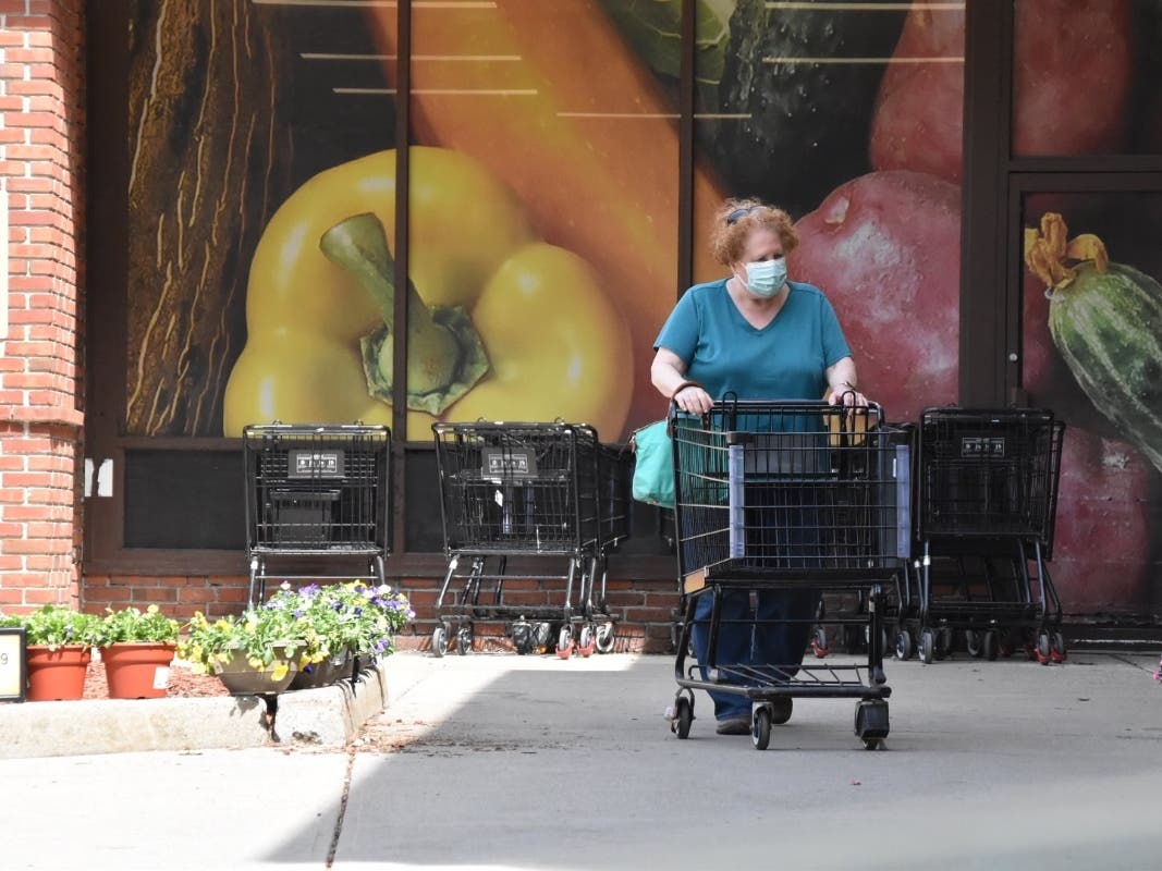 See which grocery stores in and around town will be open, and which ones will be closed, on the 4th of July 2021.