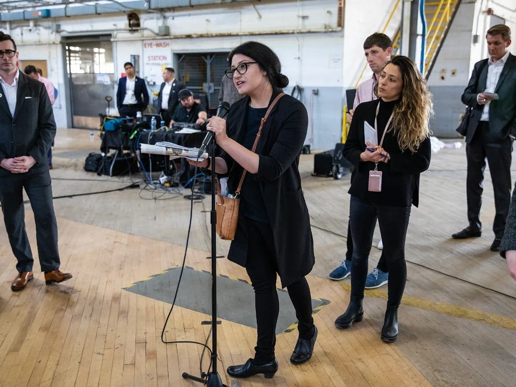 CalMatters reporter Sameea Kamal asks Gov. Gavin Newsom a question at a press event at San Quentin State Prison announcing that the facility will be transformed to focus on training and rehabilitation on March 17, 2023. 