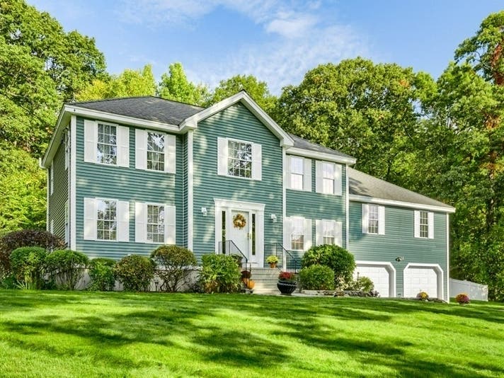 'Breathtaking' 4-BR Hits The Market In Shrewsbury