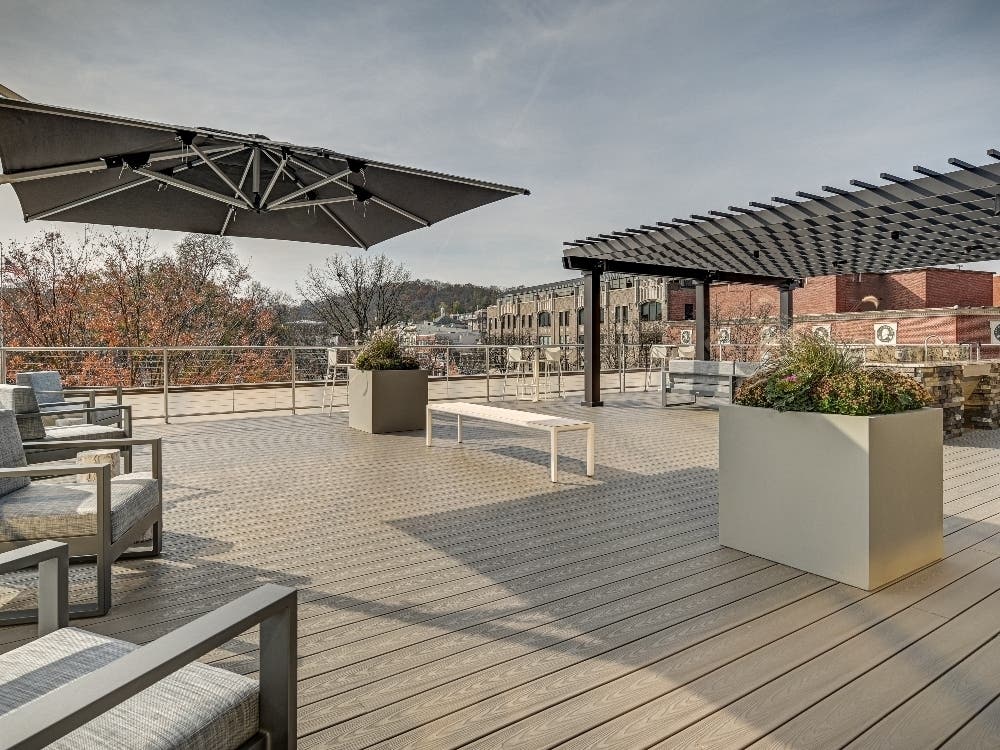 Look Inside: 1776 On The Green Unveils Redesigned Rooftop Deck