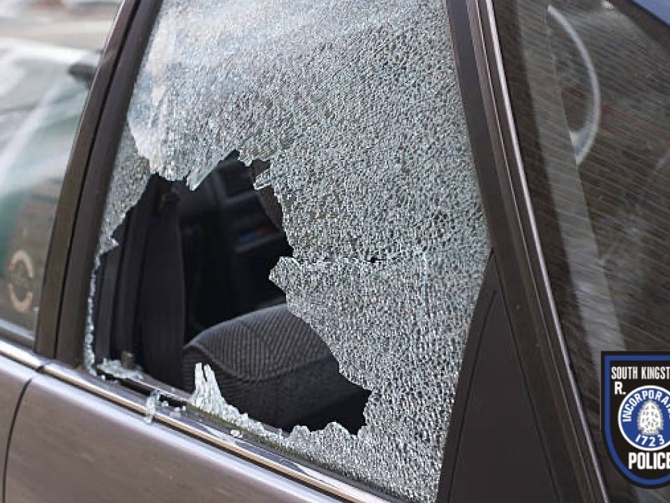 "We are seeing an increase in 'smash and grab' incidents throughout the state," police said in a statement. "Over the last few days, cars were broken into at the Recreation Center and Old Mountain Field. 