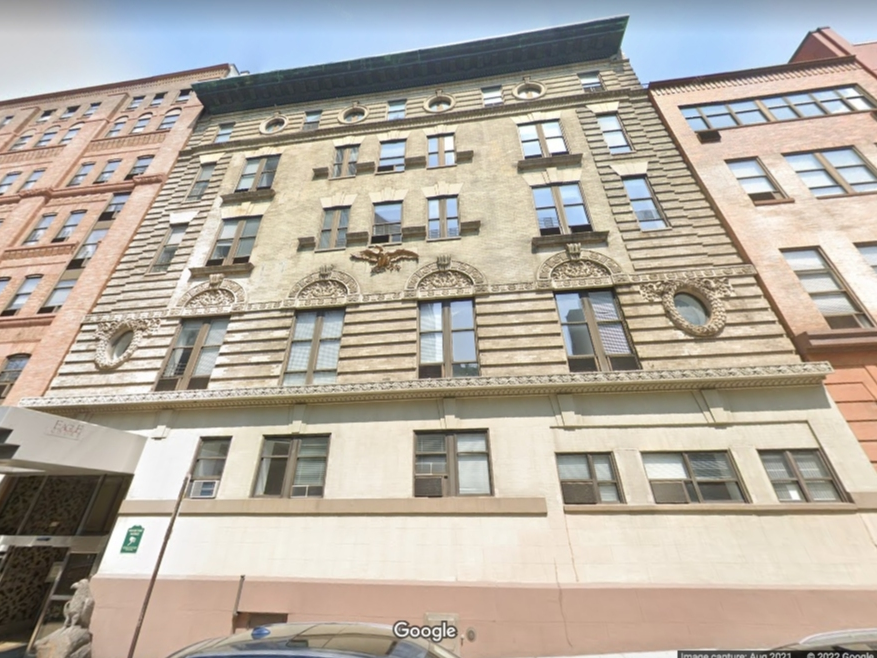 UWS Landlord Files Demolition Permit, Hold-Out Tenant Stands Firm